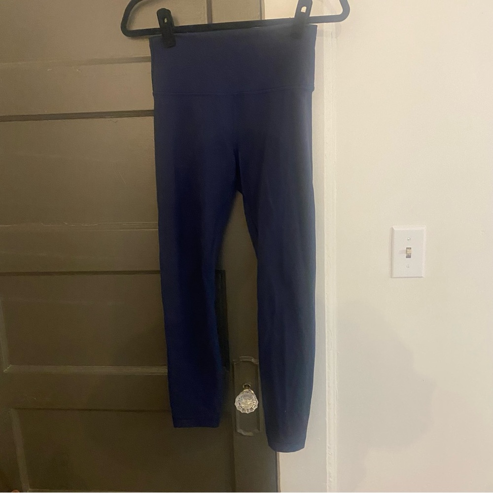 Lululemon leggings in navy